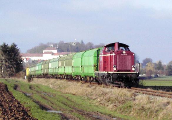 Alstom-Lok 212 am 15.11.04 Wallerstein